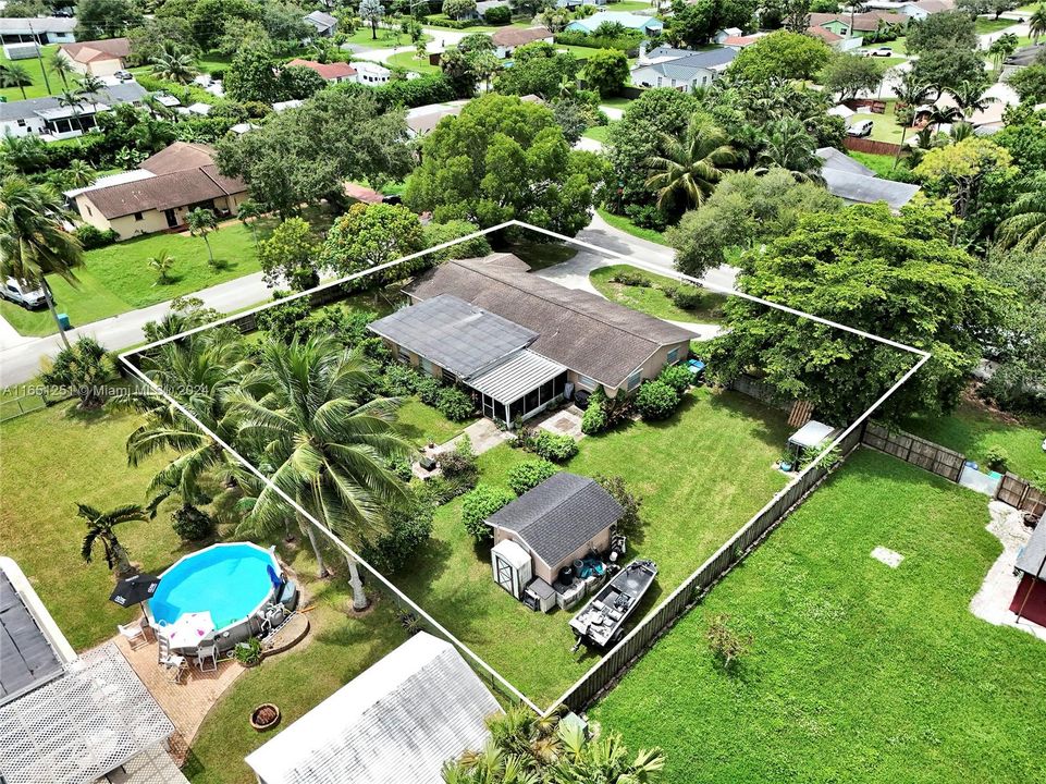 Recently Sold: $639,900 (3 beds, 2 baths, 2122 Square Feet)