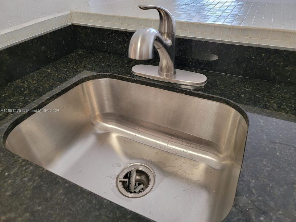 Недавно арендовано: $2,395 (2 спален, 2 ванн, 1041 Квадратных фут)