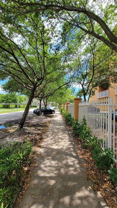 Недавно арендовано: $2,395 (2 спален, 2 ванн, 1041 Квадратных фут)