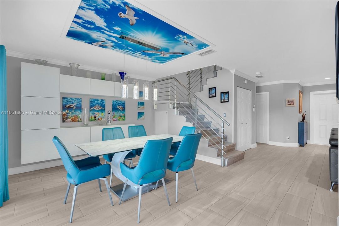 Recently Sold: $529,900 (3 beds, 2 baths, 1739 Square Feet)