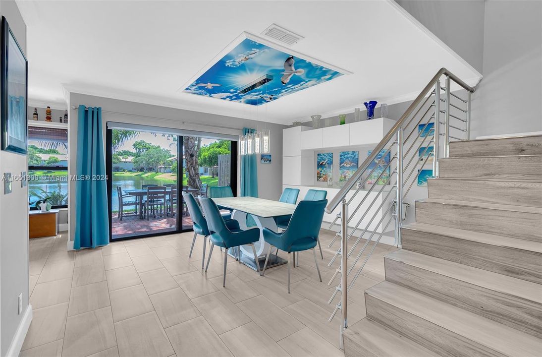 Recently Sold: $529,900 (3 beds, 2 baths, 1739 Square Feet)