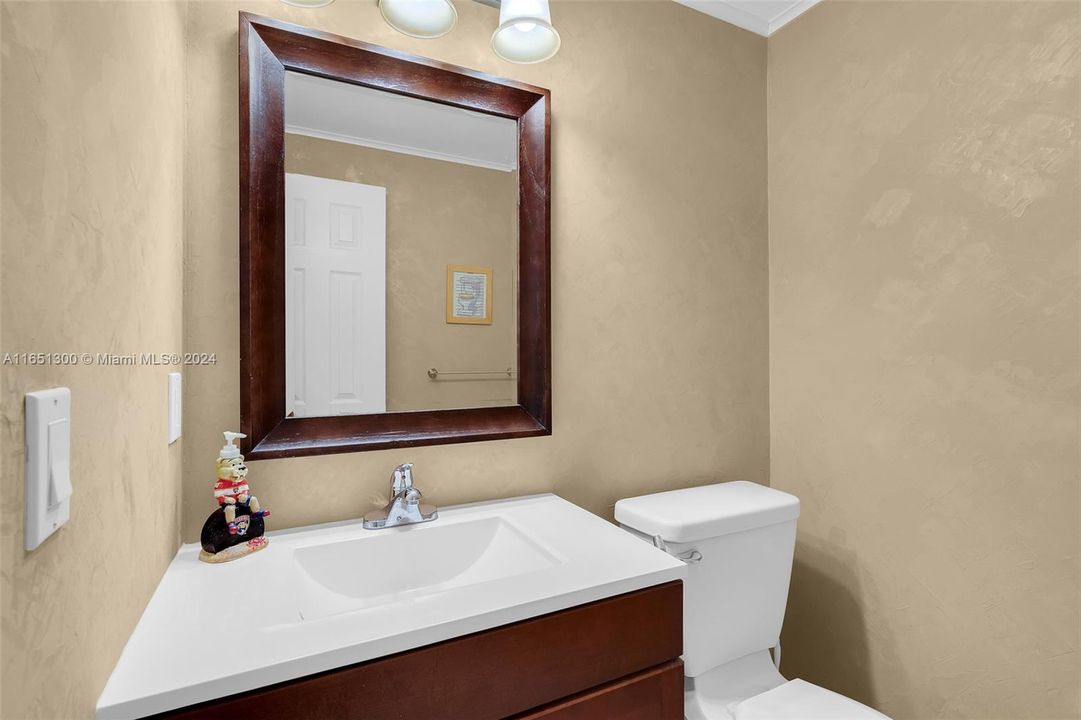 Recently Sold: $529,900 (3 beds, 2 baths, 1739 Square Feet)