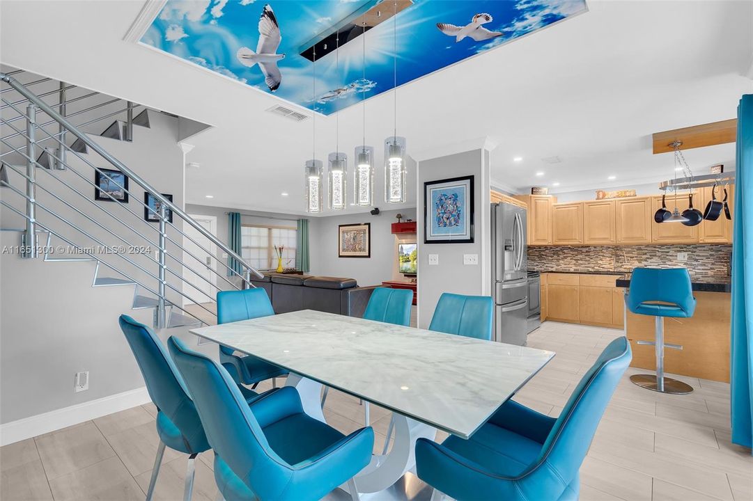 Recently Sold: $529,900 (3 beds, 2 baths, 1739 Square Feet)