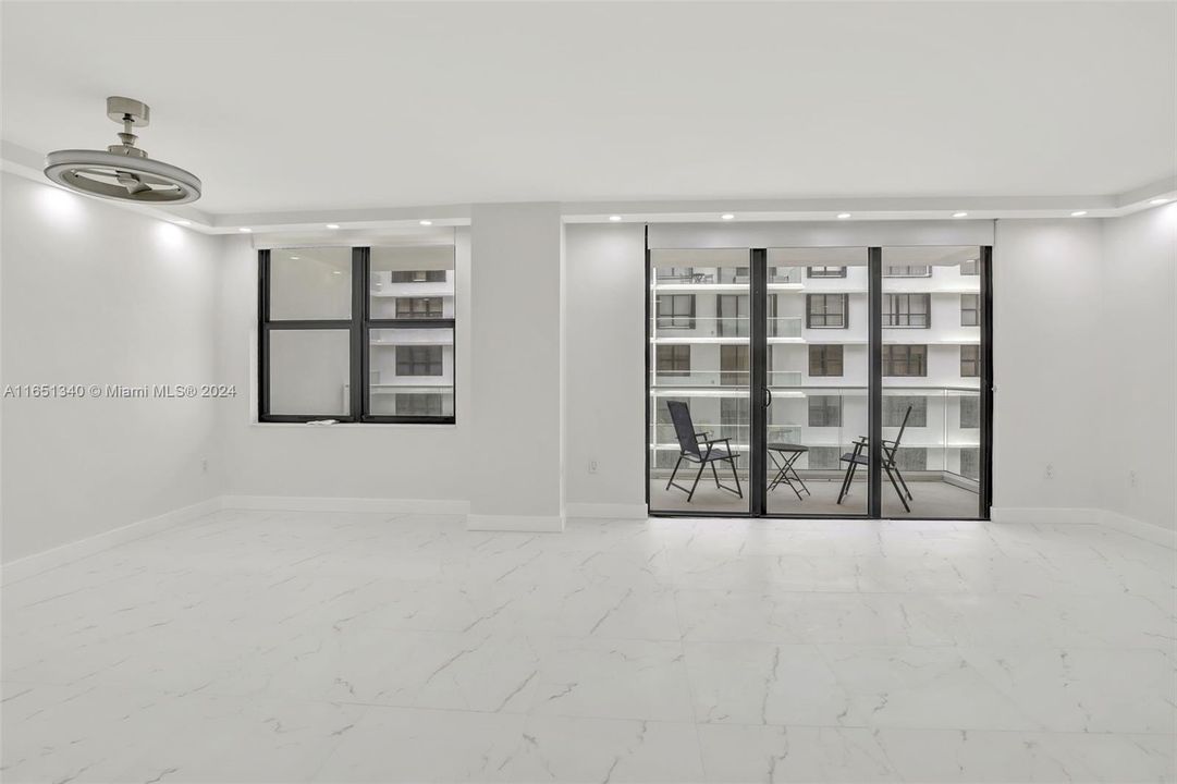 En Venta: $1,995,000 (2 camas, 2 baños, 1688 Pies cuadrados)