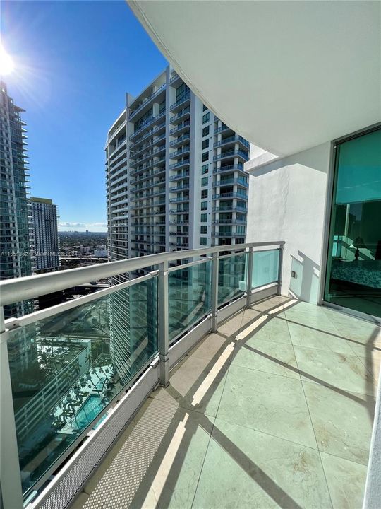 最近租的: $3,550 (2 贝兹, 2 浴室, 1050 平方英尺)