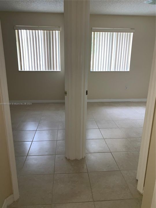 For Rent: $2,900 (3 beds, 2 baths, 1319 Square Feet)