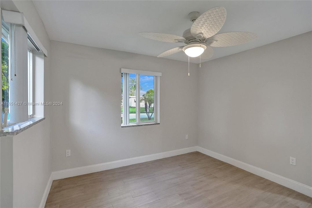 Active With Contract: $3,000 (3 beds, 2 baths, 1664 Square Feet)