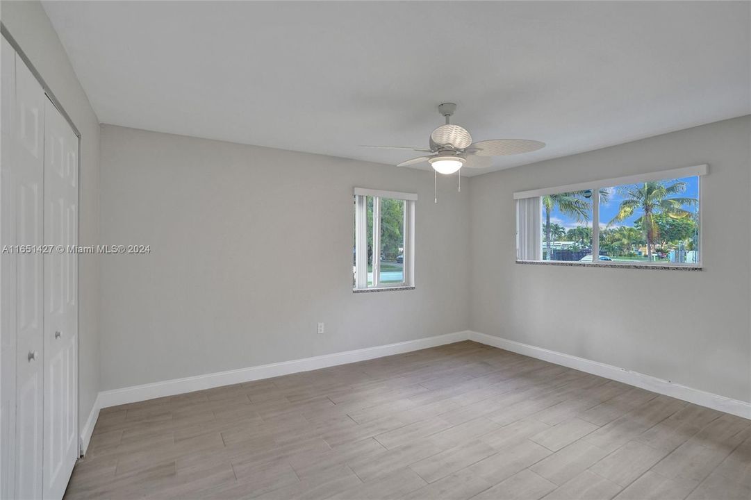 Active With Contract: $3,000 (3 beds, 2 baths, 1664 Square Feet)