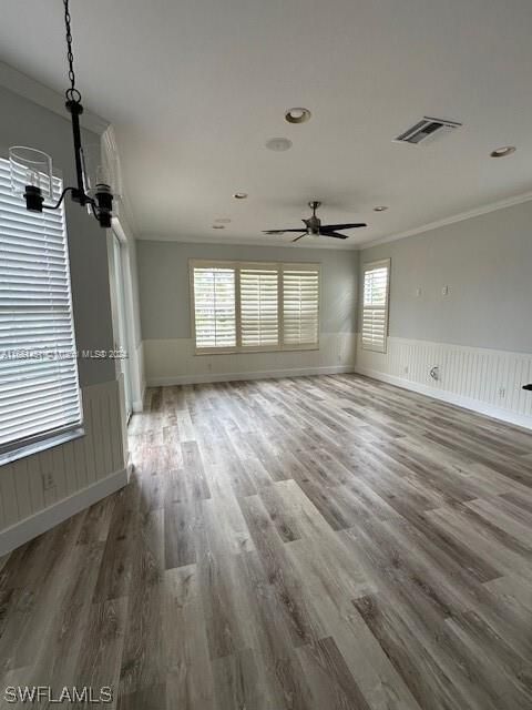 Family Room  & Breakfast nook