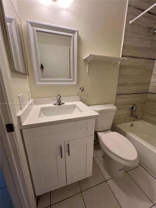 Recently Rented: $2,200 (2 beds, 2 baths, 1114 Square Feet)