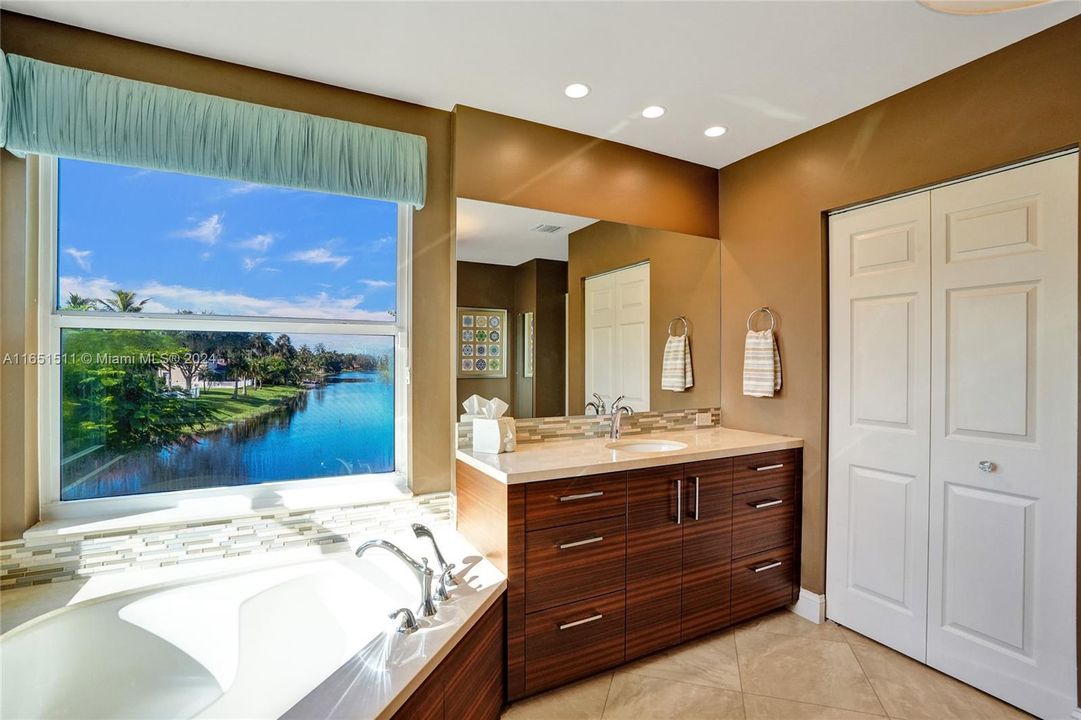 Water views from your soaking tub!