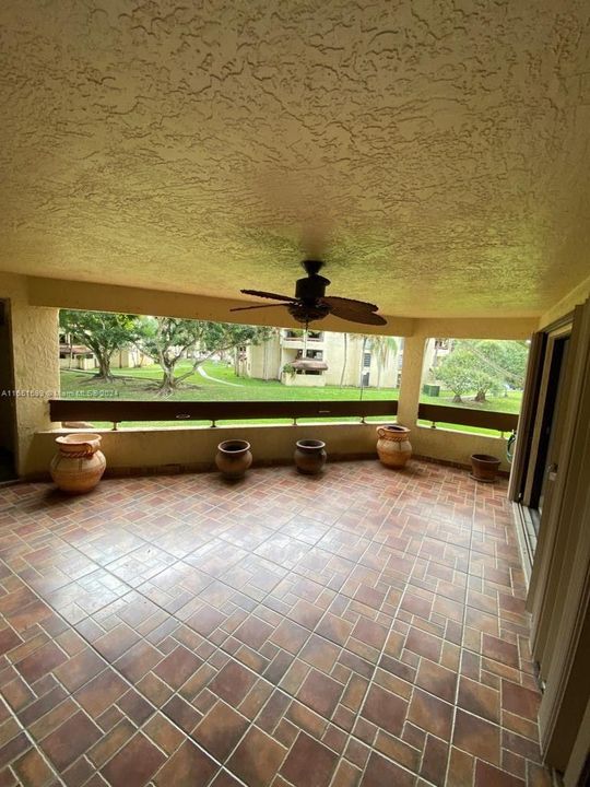 Recently Rented: $2,600 (2 beds, 2 baths, 1340 Square Feet)