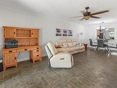 For Sale: $212,500 (2 beds, 2 baths, 1075 Square Feet)