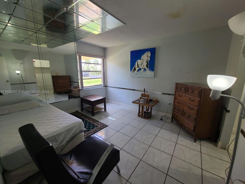 En Venta: $245,000 (1 camas, 1 baños, 614 Pies cuadrados)