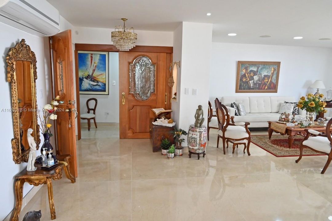 En Venta: $800,000 (4 camas, 4 baños, 0 Pies cuadrados)