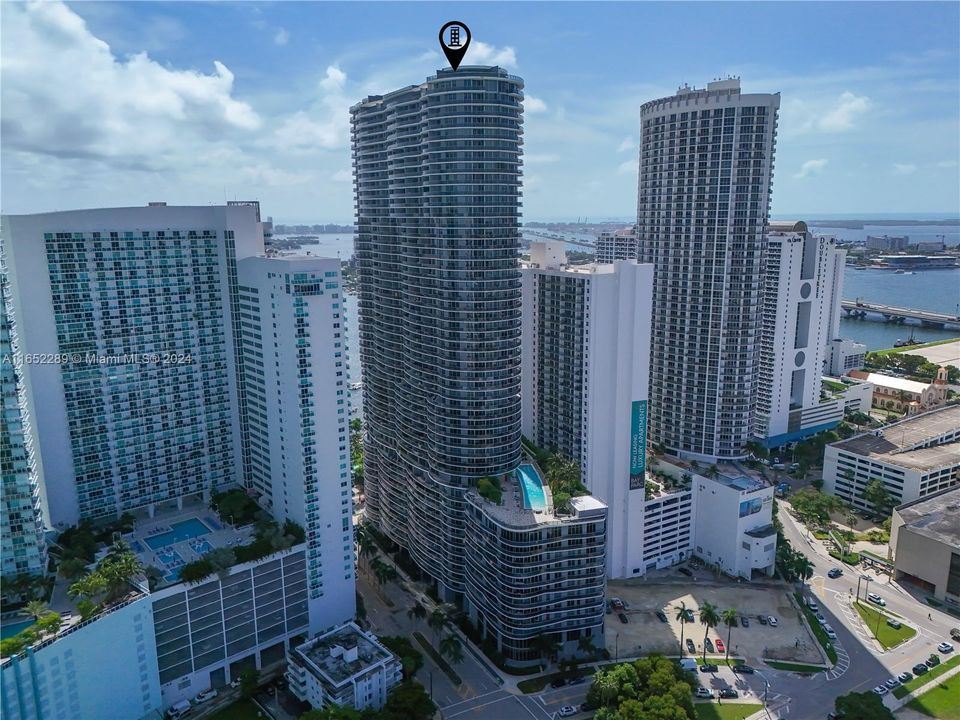 Недавно арендовано: $5,550 (2 спален, 2 ванн, 1171 Квадратных фут)