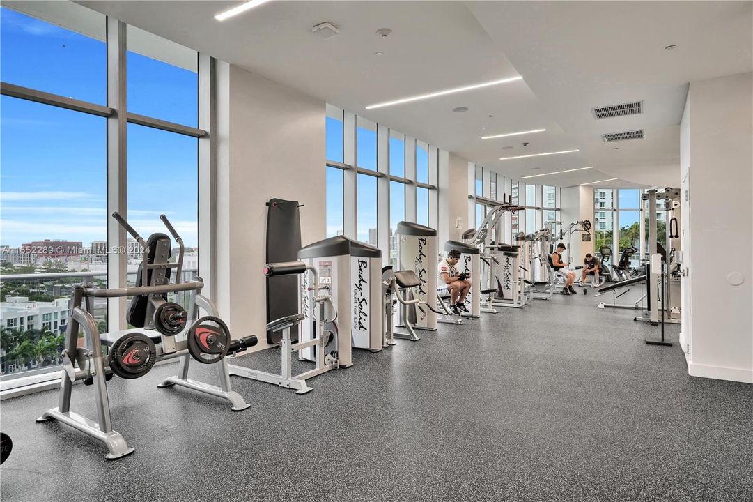 Недавно арендовано: $5,550 (2 спален, 2 ванн, 1171 Квадратных фут)