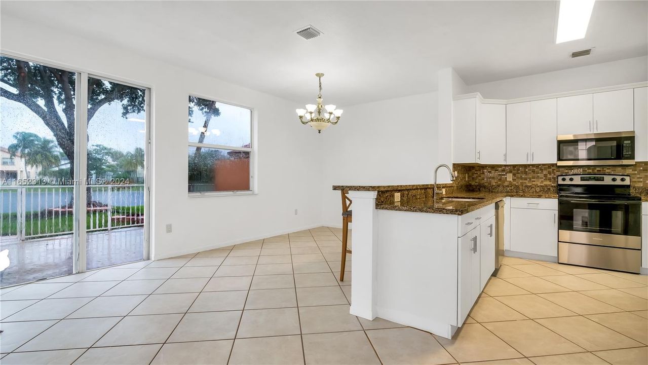 Recently Sold: $647,000 (4 beds, 2 baths, 2148 Square Feet)