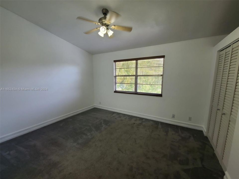 Recently Rented: $2,000 (2 beds, 1 baths, 1040 Square Feet)