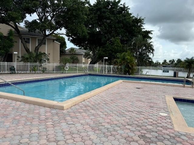 Clubhouse Pool