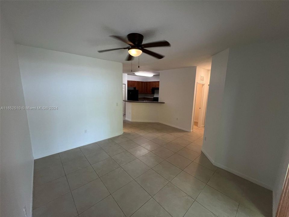 For Rent: $2,500 (3 beds, 2 baths, 1580 Square Feet)