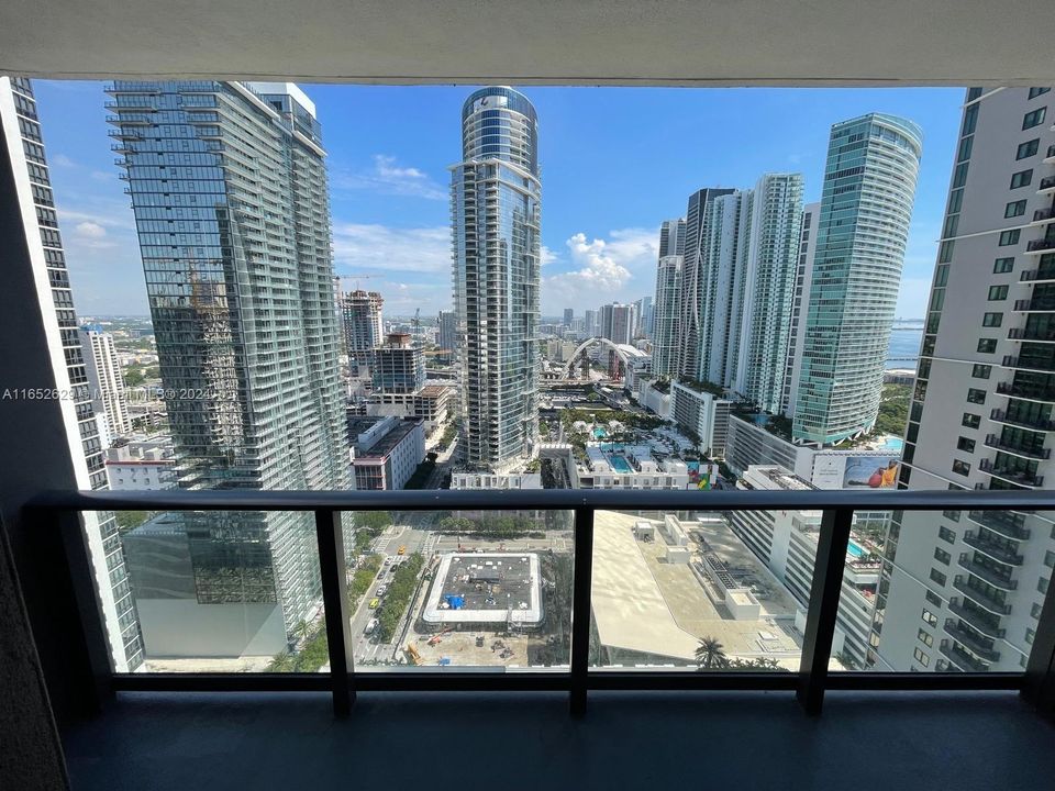 En Venta: $1,499,900 (2 camas, 2 baños, 1072 Pies cuadrados)