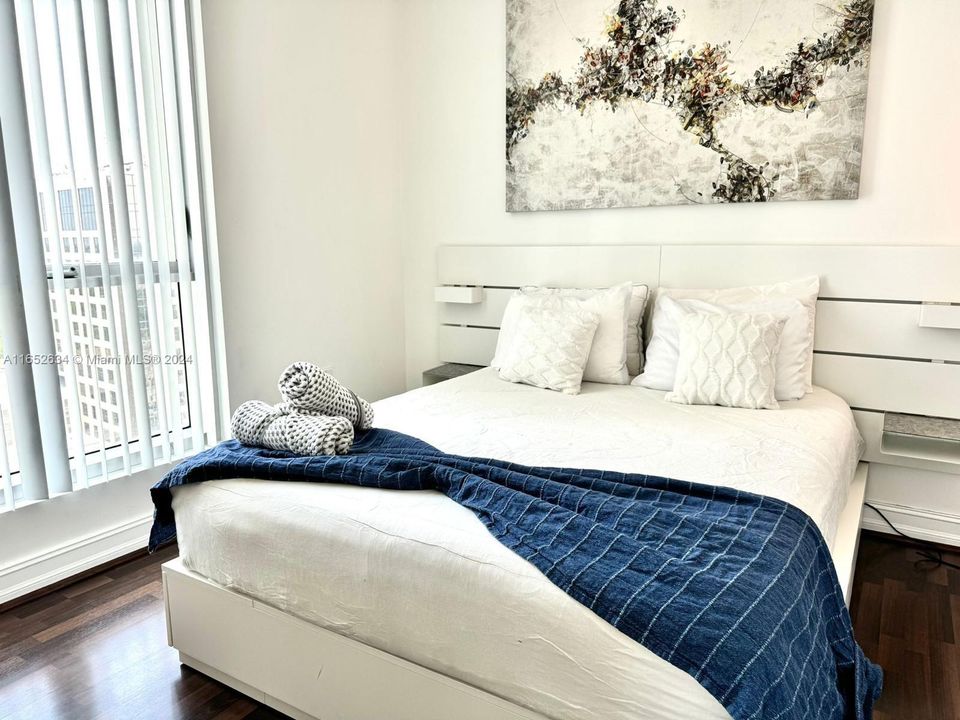 Recently Rented: $2,600 (1 beds, 1 baths, 657 Square Feet)