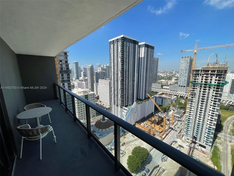 En Venta: $829,900 (1 camas, 1 baños, 670 Pies cuadrados)