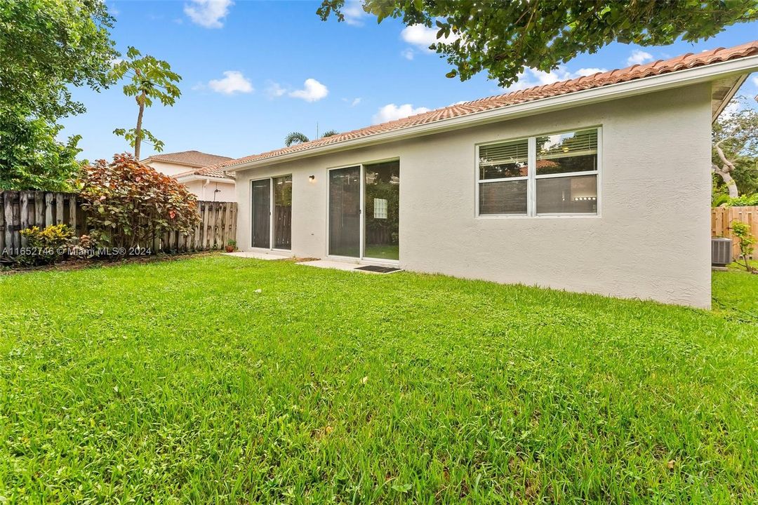 For Sale: $690,000 (3 beds, 2 baths, 1757 Square Feet)