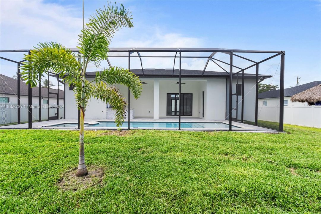 En Venta: $824,999 (4 camas, 3 baños, 2029 Pies cuadrados)