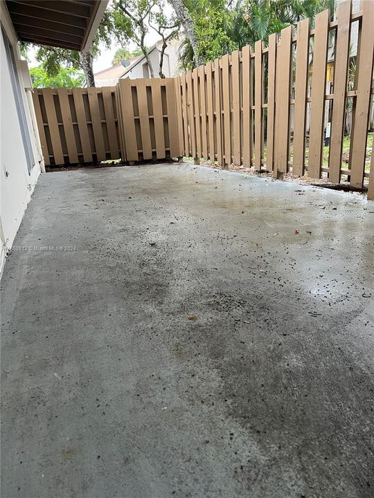 Private Fenced Patio   9' x 27'