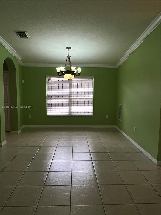 For Rent: $3,500 (2 beds, 2 baths, 1499 Square Feet)