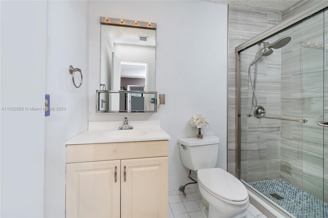 Bathroom inside the second bedroom