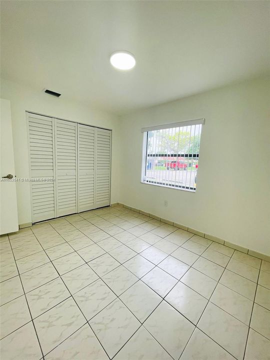 For Rent: $2,400 (2 beds, 2 baths, 856 Square Feet)