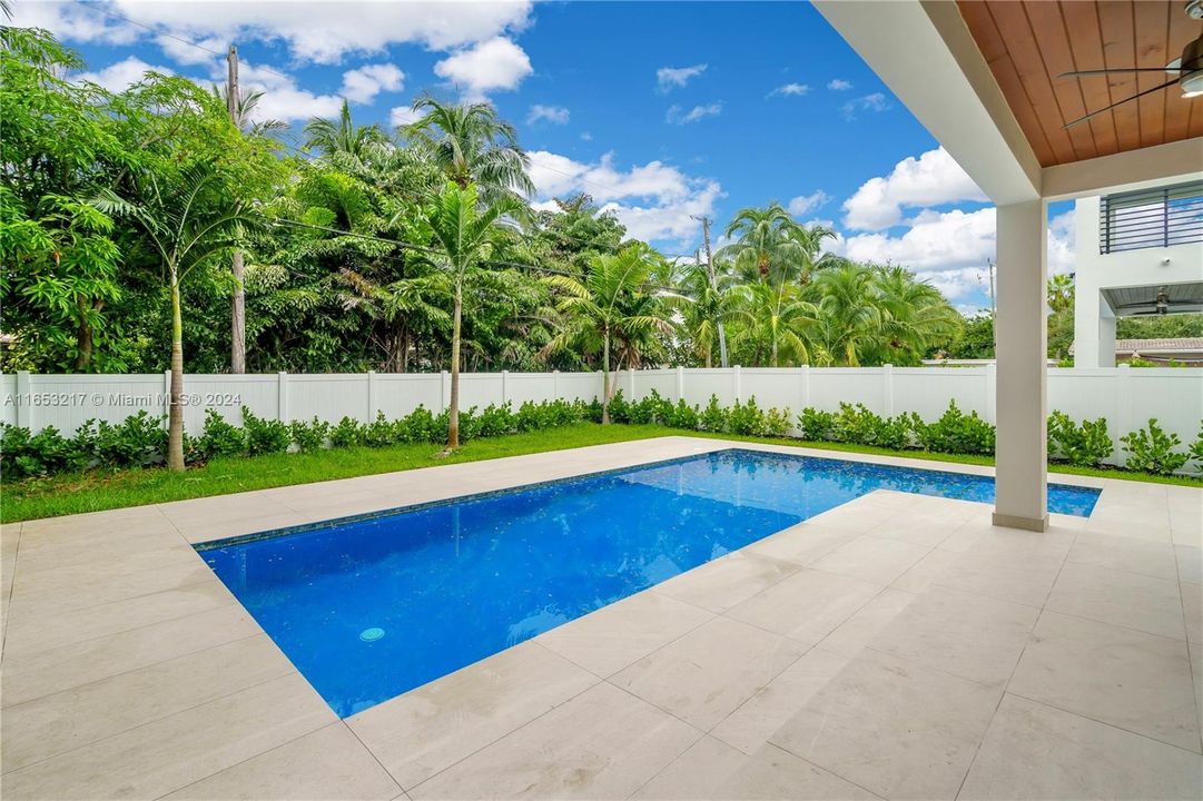 En Venta: $2,695,000 (4 camas, 5 baños, 0 Pies cuadrados)