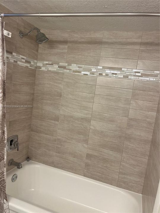 Recientemente alquilado: $1,650 (1 camas, 1 baños, 940 Pies cuadrados)