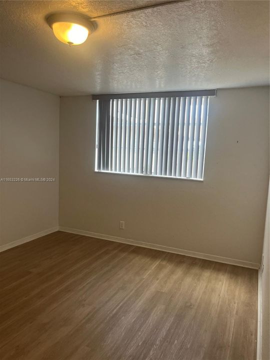 Recientemente alquilado: $1,650 (1 camas, 1 baños, 940 Pies cuadrados)