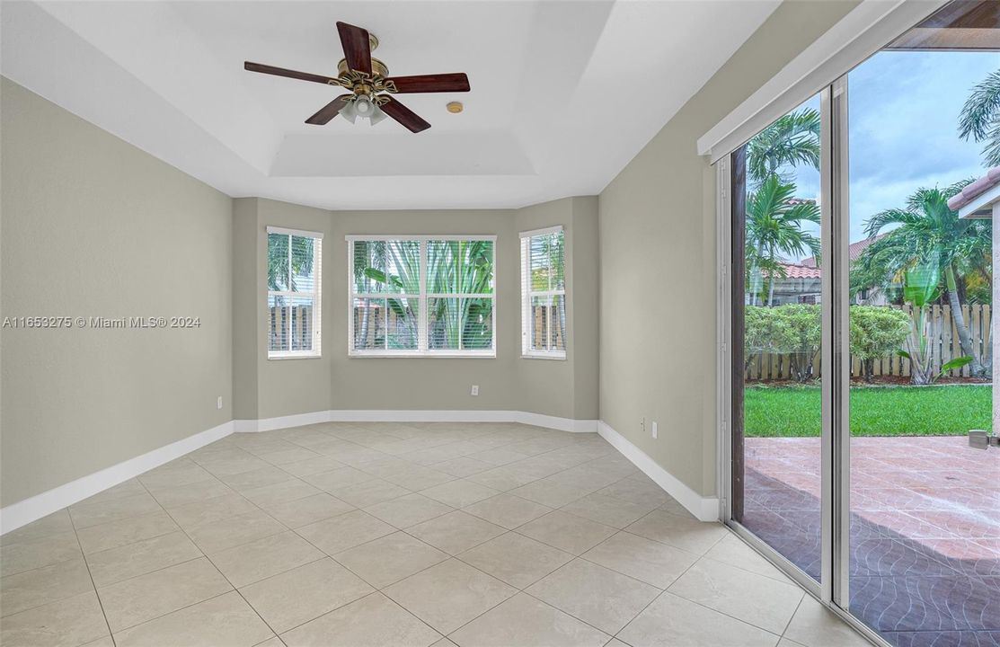 Recently Rented: $4,675 (3 beds, 2 baths, 2549 Square Feet)