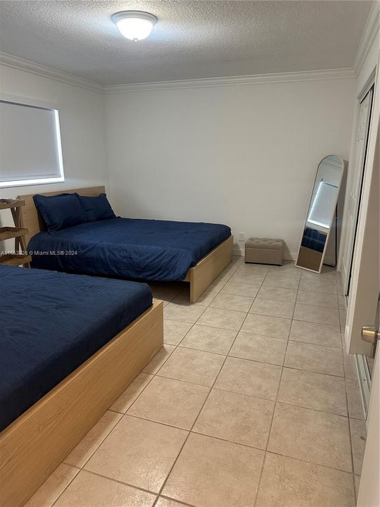 Recently Rented: $2,000 (1 beds, 1 baths, 690 Square Feet)