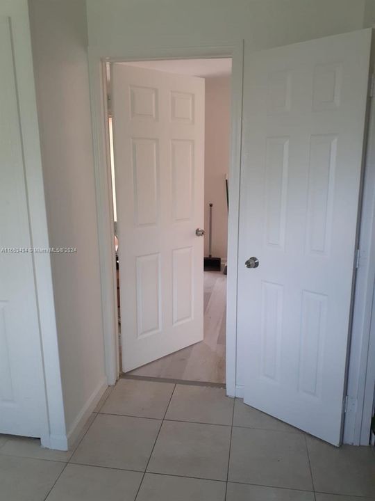 Recently Rented: $1,650 (1 beds, 1 baths, 700 Square Feet)