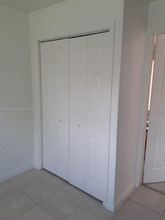 Recently Rented: $1,650 (1 beds, 1 baths, 700 Square Feet)