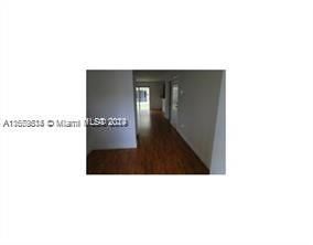 For Rent: $2,350 (3 beds, 2 baths, 1657 Square Feet)