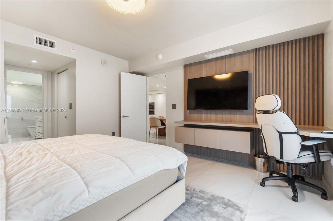 Недавно продано: $879,999 (2 спален, 2 ванн, 1256 Квадратных фут)