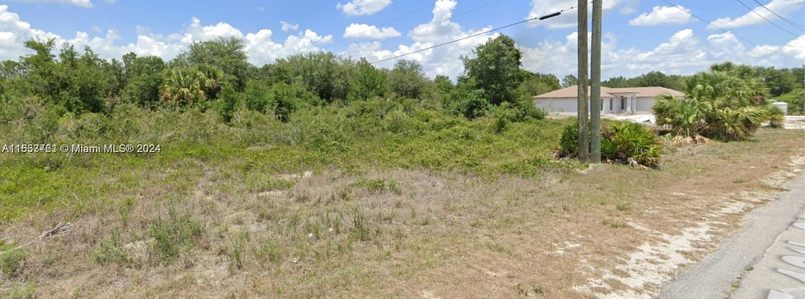 En Venta: $30,000 (0.25 acres)