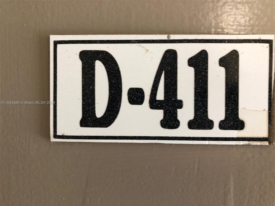 Недавно арендовано: $2,400 (2 спален, 2 ванн, 866 Квадратных фут)