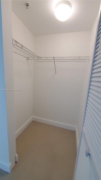 For Rent: $3,600 (2 beds, 2 baths, 1274 Square Feet)