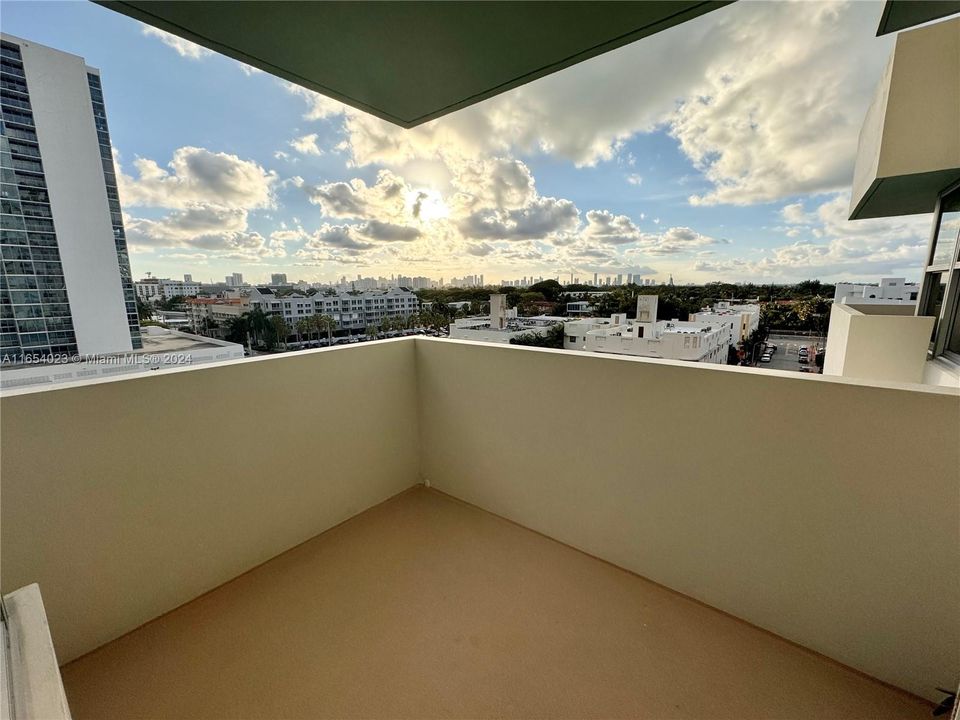 En Venta: $349,000 (0 camas, 1 baños, 600 Pies cuadrados)