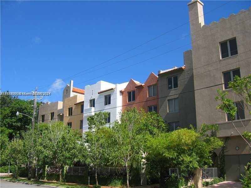 En Venta: $359,000 (1 camas, 1 baños, 615 Pies cuadrados)