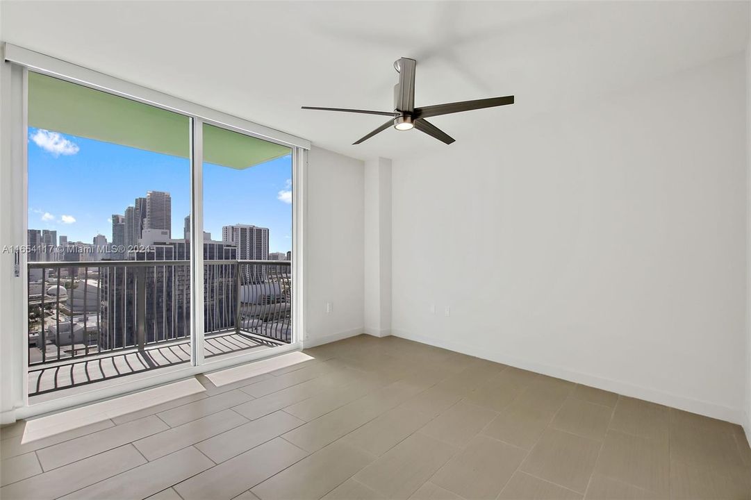 Active With Contract: $3,950 (2 beds, 2 baths, 1246 Square Feet)