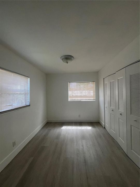 Recently Rented: $1,900 (2 beds, 1 baths, 1693 Square Feet)